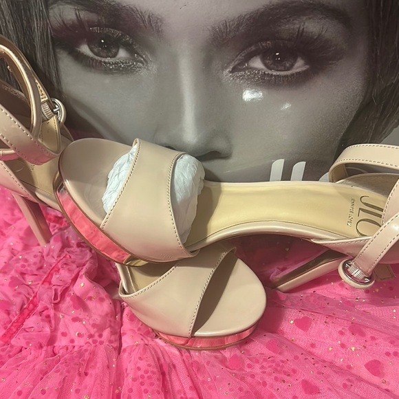 Jennifer Lopez Cream Ankle Strap Heels - Picture 4 of 4